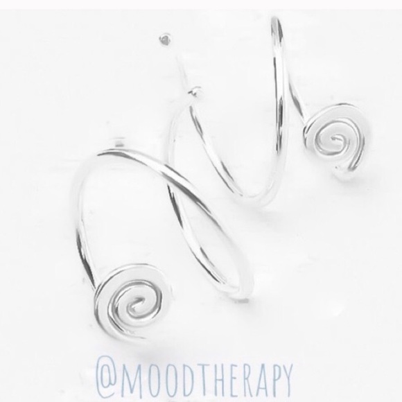 Spiral Hoops 925 S/S - Picture 2 of 2